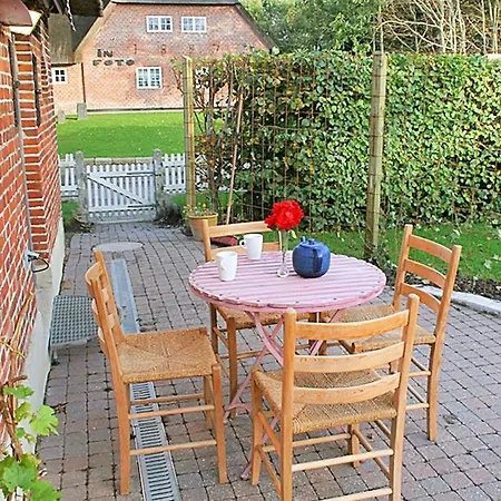 Apartment 444 Hojer